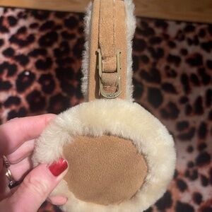 Ugg earmuffs worn once
